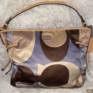 ❤️Coach Tan and Brown Shoulder Bag